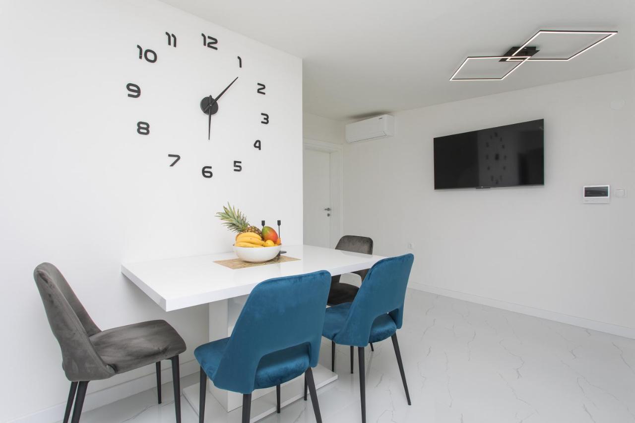 Apartment Gold Ποντστράνα Εξωτερικό φωτογραφία